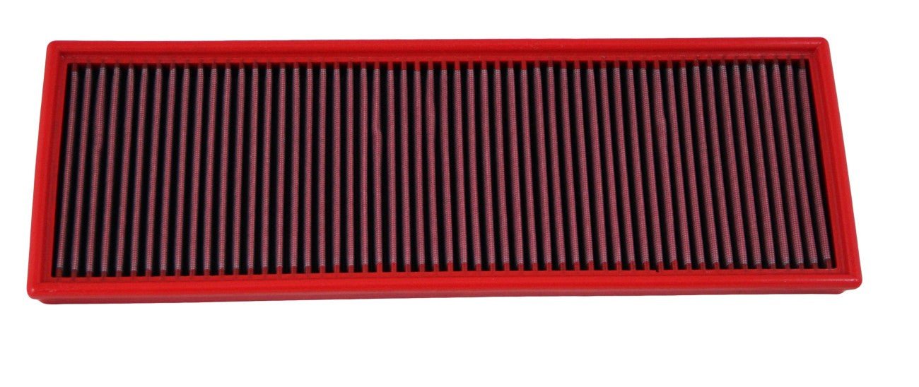 Red BMC air filter FB195/01 for a Porsche 996/997 GT2, GT3, and Turbo – washable high-flow panel filter for high-performance models.