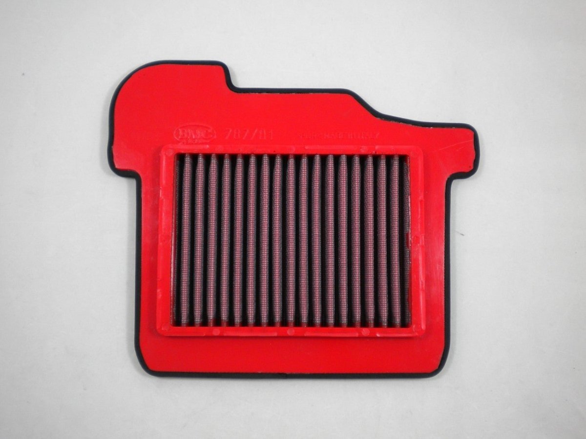BMC FM787/01 washable motorcycle air filter – straight-on filter-face view on neutral background